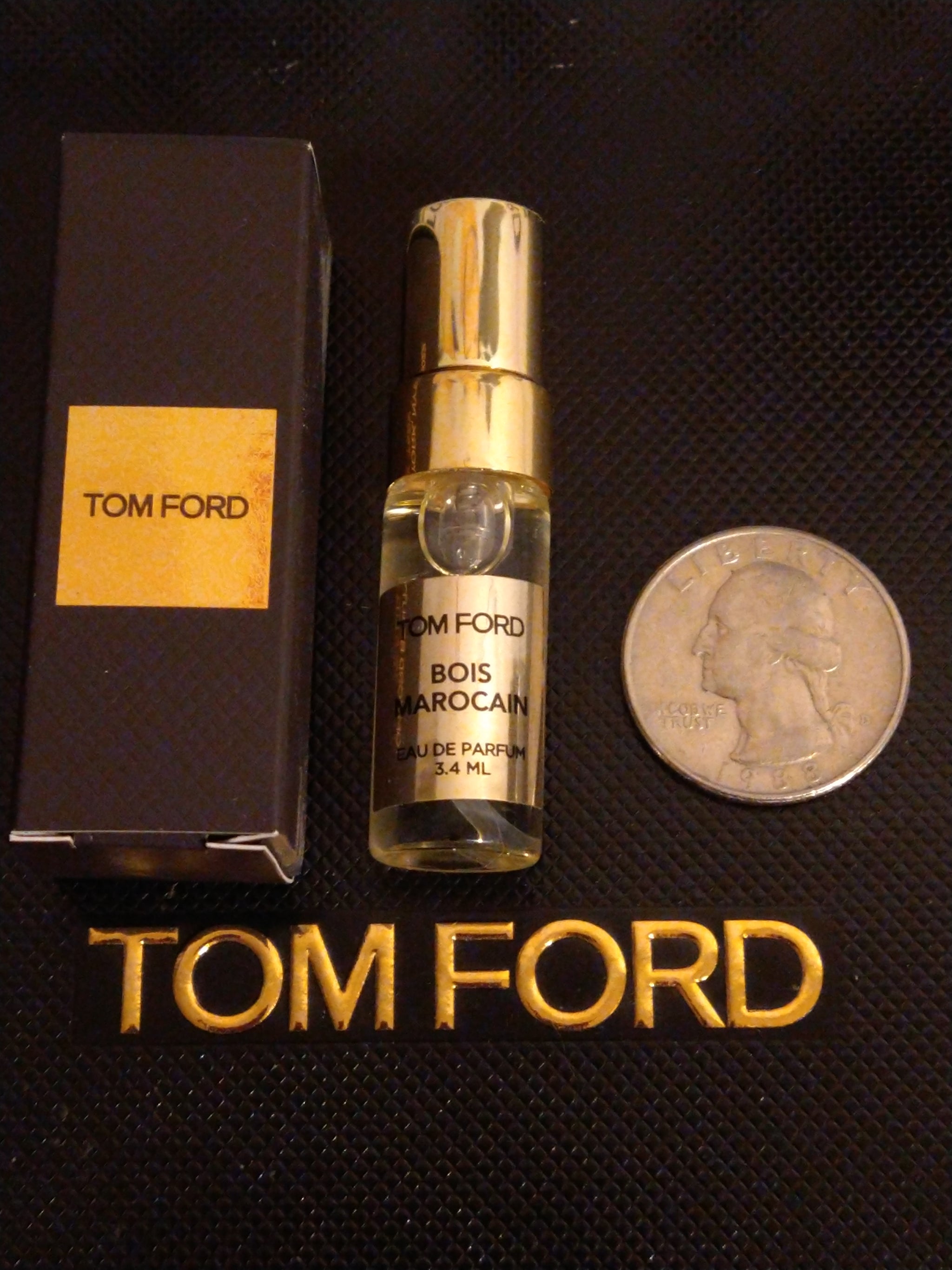 tom ford tobacco oud discontinued Eau de Parfum Spray 1.7 oz and cedar I bought a perfume that